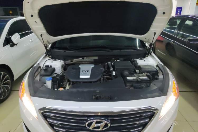 Used Hyundai Sonata 2015 1.6T GLS Smart Model Engine Bay