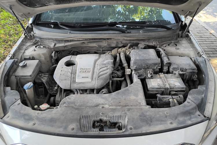 Used Hyundai Sonata 2015 1.6T GLS Smart Model Engine Bay