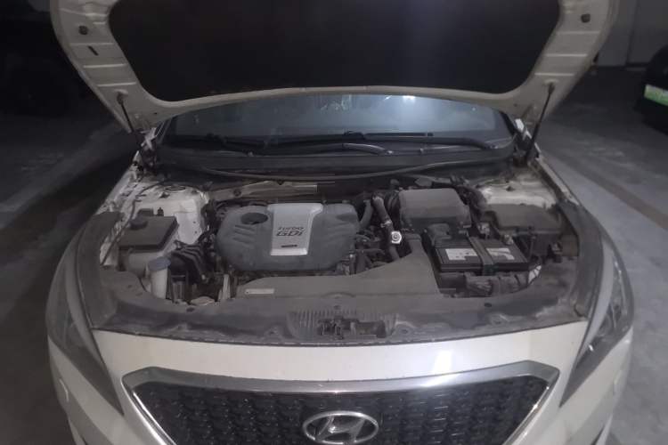 Used Hyundai Sonata 2015 1.6T GLX Advanced Model Engine Bay