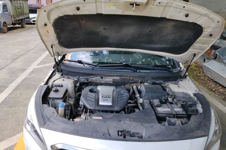 Used Hyundai Sonata 2015 1.6T GLX Advanced Model Engine Bay
