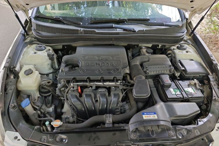 Used Hyundai Sonata 2015 Classic 2.4L Automatic Leading Edition China V Standard Engine Bay