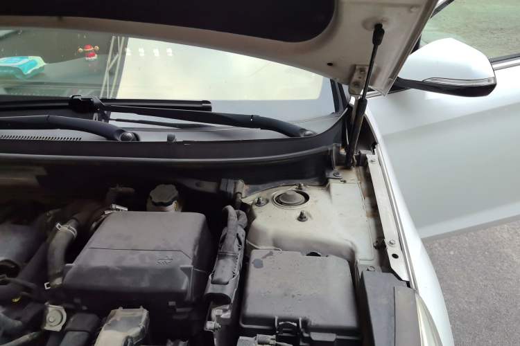 Used Hyundai Sonata 2015 1.6T GLS Smart Model Engine Bay Left