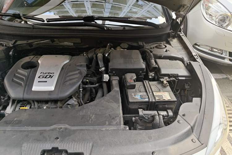 Used Hyundai Sonata 2015 1.6T GLX Advanced Model Engine Bay Left