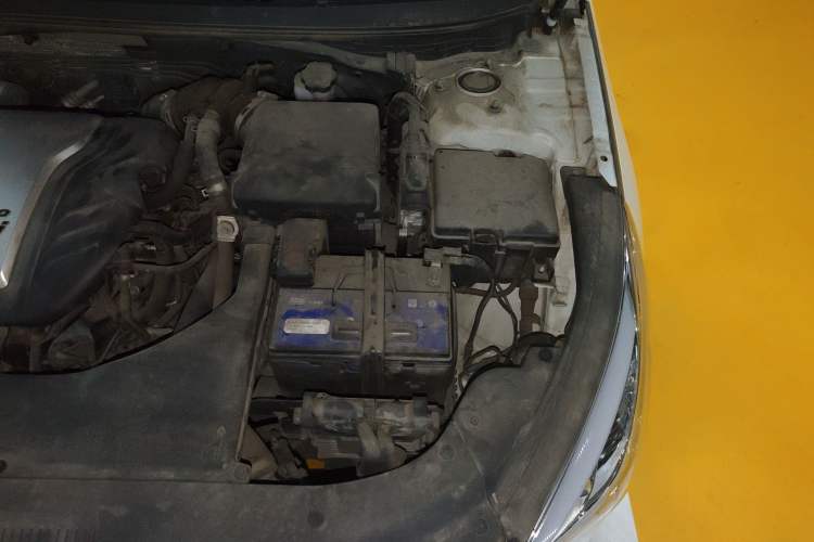 Used Hyundai Sonata 2015 1.6T GLS Smart Model Engine Bay Left