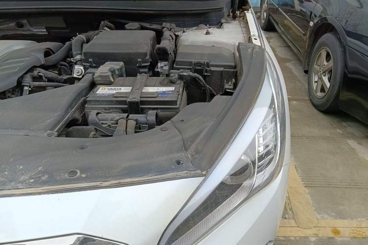 Used Hyundai Sonata 2015 1.6T GLS Smart Model Engine Bay Left