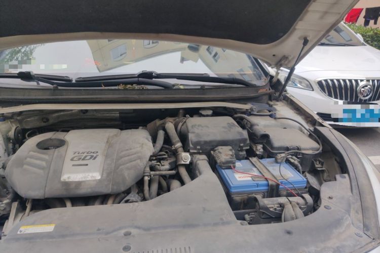 Used Hyundai Sonata 2015 1.6T GLX Advanced Model Engine Bay Left