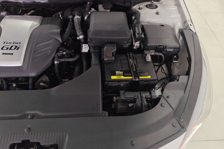 Used Hyundai Sonata 2015 1.6T GLX Advanced Model Engine Bay Left