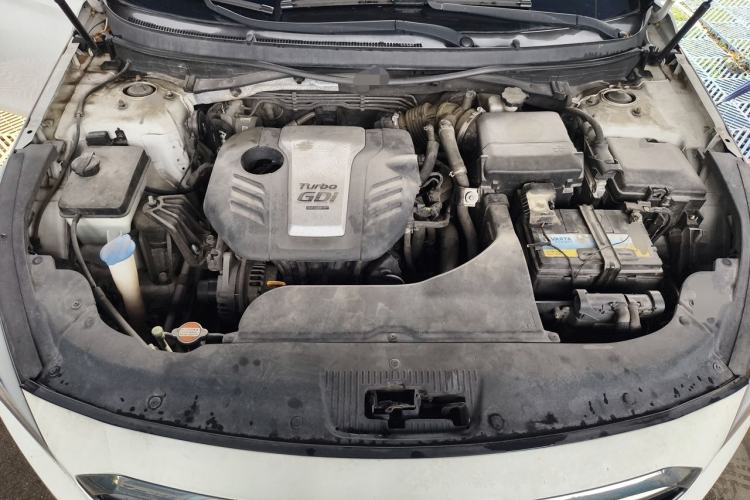 Used Hyundai Sonata 2015 1.6T GLX Advanced Model Engine Bay