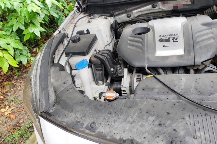 Used Hyundai Sonata 2015 1.6T GLS Smart Model Engine Bay Right