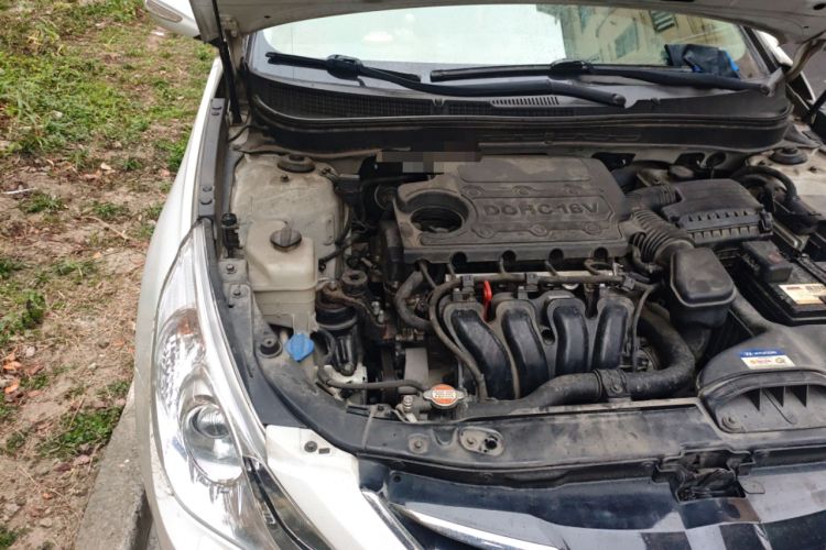 Used Hyundai Sonata 2015 Classic 2.4L Automatic Luxury Version China V Standard Engine Bay Right