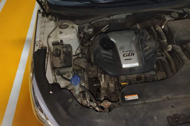Used Hyundai Sonata 2015 1.6T GLS Smart Model Engine Bay Right