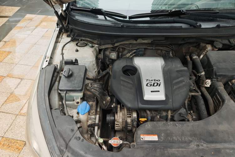 Used Hyundai Sonata 2015 1.6T GLS Smart Model Engine Bay Right
