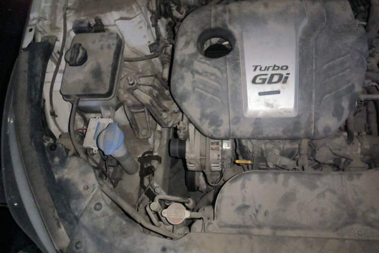 Used Hyundai Sonata 2015 1.6T GLX Advanced Model Engine Bay Right