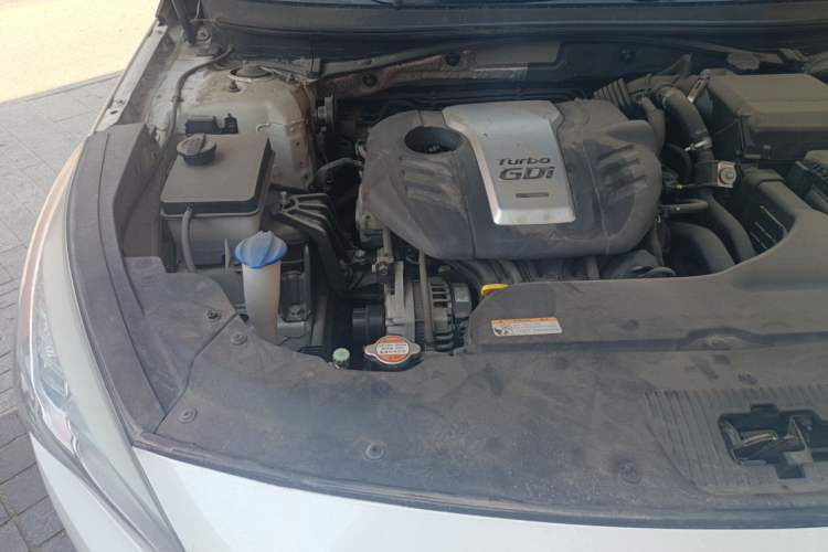 Used Hyundai Sonata 2015 1.6T GLX Advanced Model Engine Bay Right