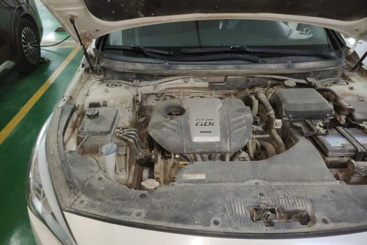 Used Hyundai Sonata 2015 1.6T GLS Smart Model Engine Bay Right