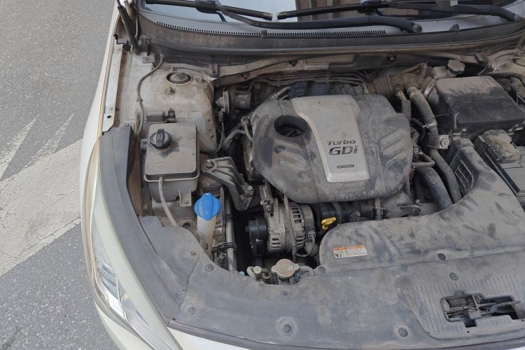 Used Hyundai Sonata 2015 1.6T GLX Advanced Model Engine Bay Right