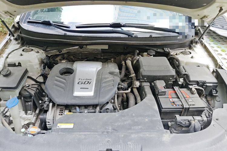 Used Hyundai Sonata 2015 1.6T DLX Prestige Model Engine Bay
