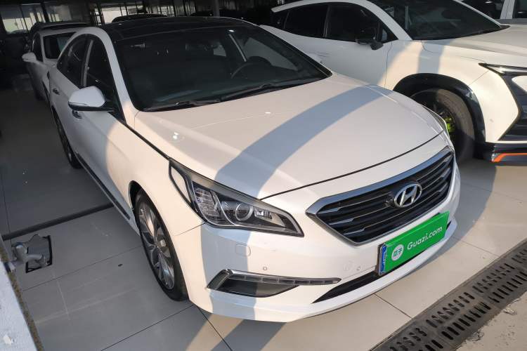 Used Hyundai Sonata 2015 1.6T DLX Prestige Model Exterior 1