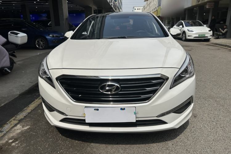 Used Hyundai Sonata 2015 1.6T GLX Advanced Model Exterior 1