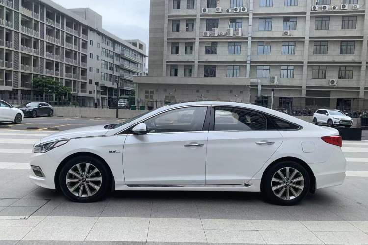 Used Hyundai Sonata 2015 1.6T GLS Smart Model Exterior 10