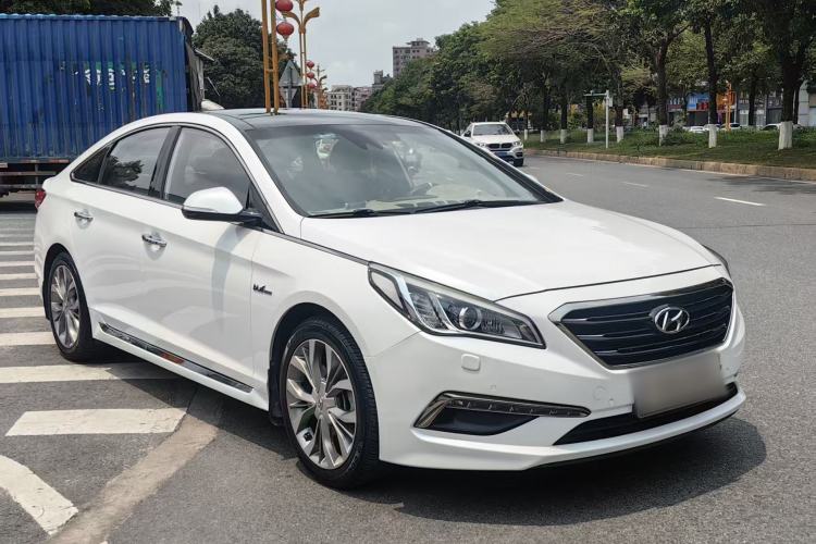 Used Hyundai Sonata 2015 1.6T DLX Prestige Model Exterior 2