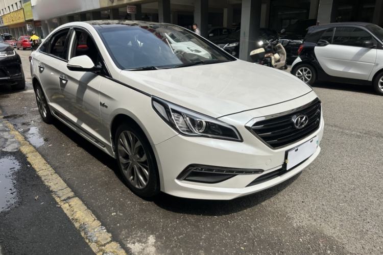 Used Hyundai Sonata 2015 1.6T GLX Advanced Model Exterior 2