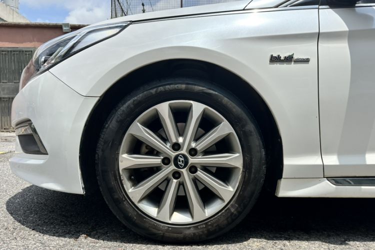 Used Hyundai Sonata 2015 1.6T GLS Smart Model Exterior 3