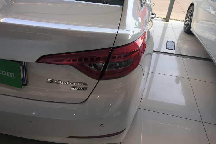Used Hyundai Sonata 2015 1.6T DLX Prestige Model Exterior 3