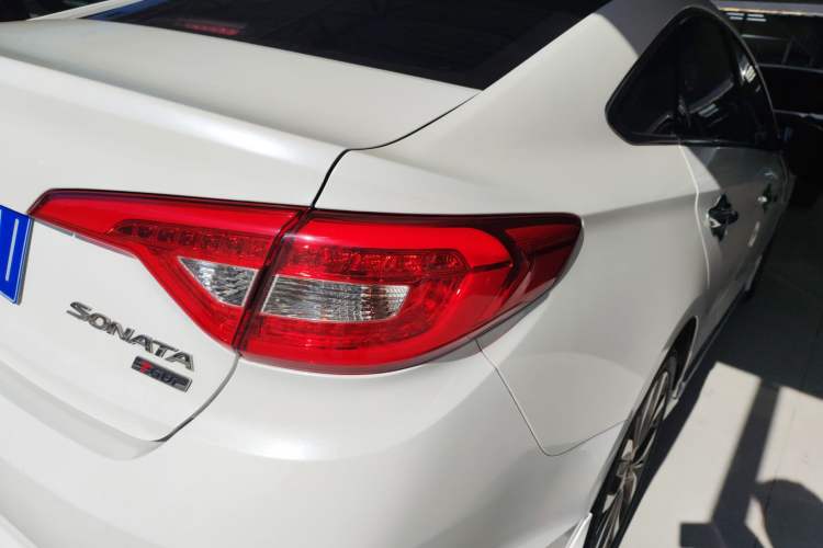 Used Hyundai Sonata 2015 1.6T GLX Advanced Model Exterior 3