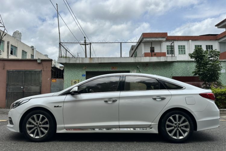 Used Hyundai Sonata 2015 1.6T GLS Smart Model Exterior 4