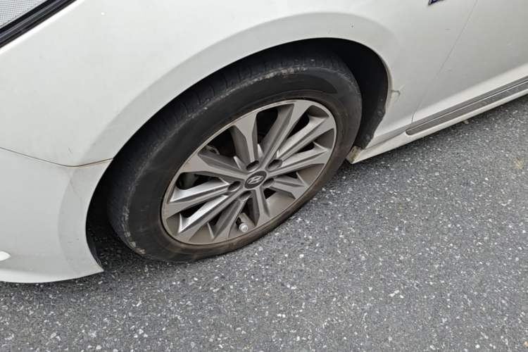 Used Hyundai Sonata 2015 1.6T GLS Smart Model Exterior 4