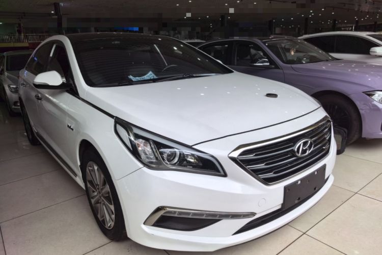 Used Hyundai Sonata 2015 1.6T GLS Smart Model Front Right 45 Deg