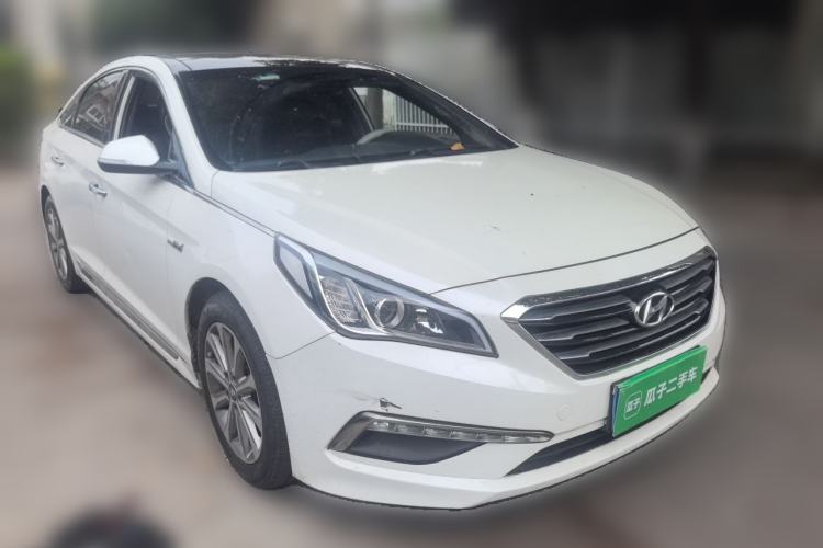 Used Hyundai Sonata 2015 1.6T GLS Smart Model Front Right 45 Deg