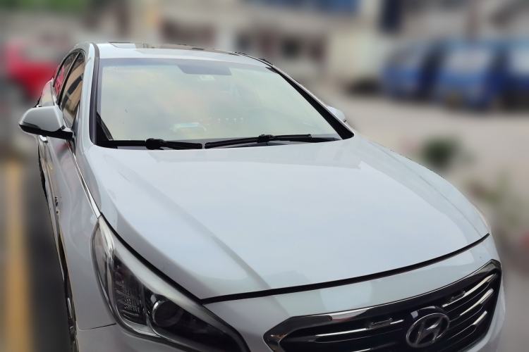 Used Hyundai Sonata 2015 1.6T GLS Smart Model Front Right 45 Deg
