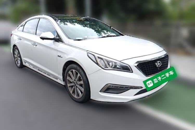 Used Hyundai Sonata 2015 1.6T GLS Smart Model Front Right 45 Deg