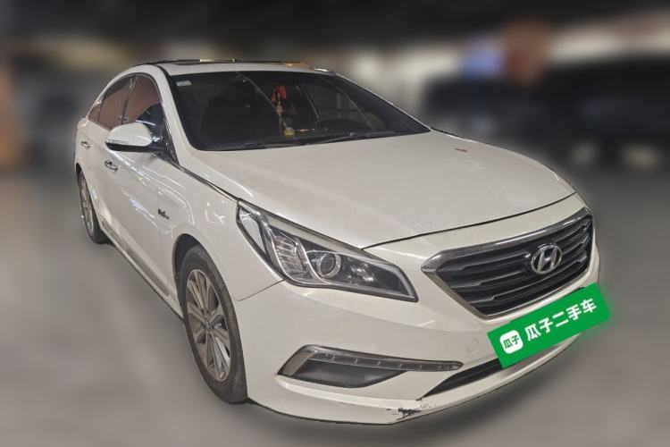 Used Hyundai Sonata 2015 1.6T GLS Smart Model Front Right 45 Deg