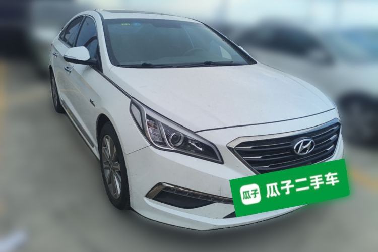 Used Hyundai Sonata 2015 1.6T GLS Smart Model Front Right 45 Deg