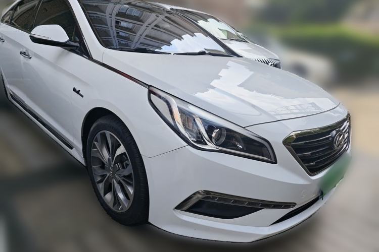 Used Hyundai Sonata 2015 1.6T GLX Advanced Model Front Right 45 Deg
