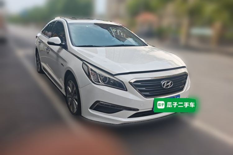 Used Hyundai Sonata 2015 1.6T GLS Smart Model Front Right 45 Deg
