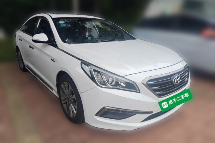 Used Hyundai Sonata 2015 1.6T GLS Smart Model Front Right 45 Deg