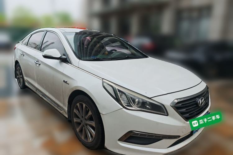 Used Hyundai Sonata 2015 1.6T GLS Smart Model Front Right 45 Deg
