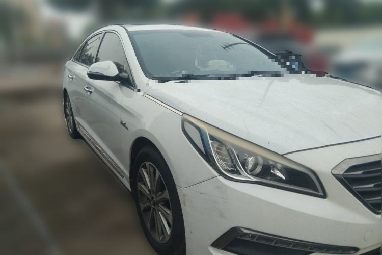 Used Hyundai Sonata 2015 1.6T GLS Smart Model Front Right 45 Deg