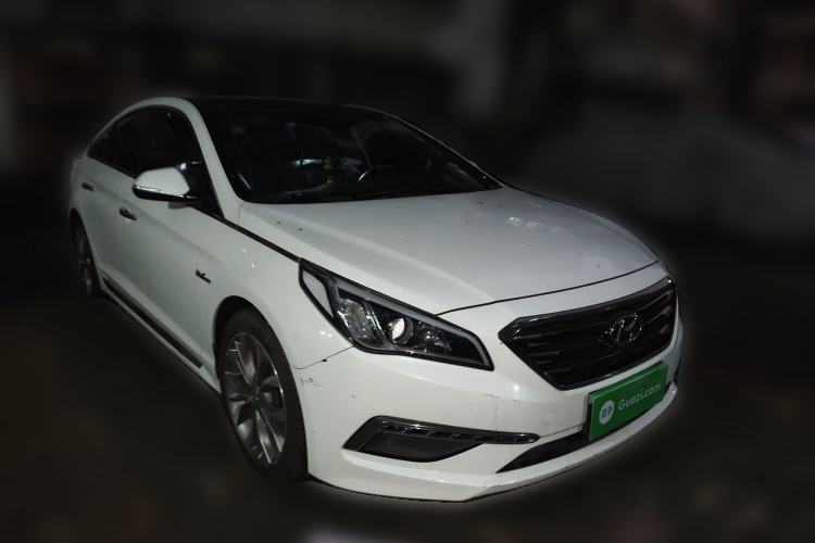 Used Hyundai Sonata 2015 1.6T GLX Advanced Model Front Right 45 Deg