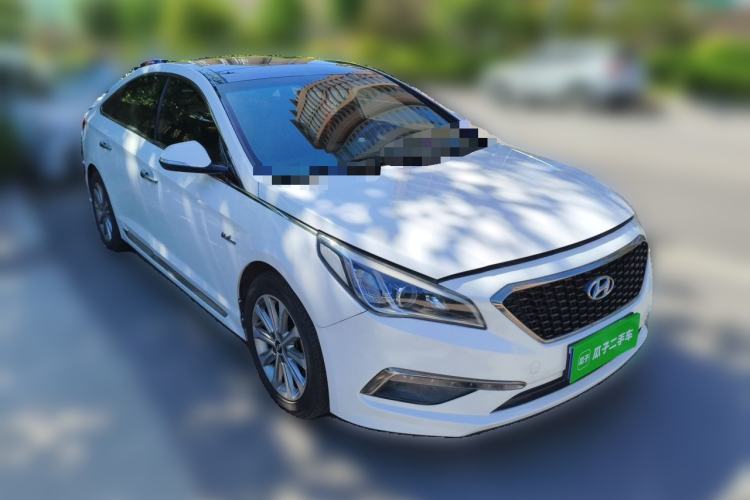 Used Hyundai Sonata 2015 1.6T GLS Smart Model Front Right 45 Deg