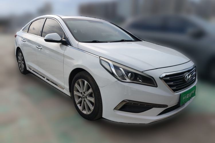 Used Hyundai Sonata 2015 1.6T GLS Smart Model Front Right 45 Deg