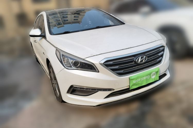 Used Hyundai Sonata 2015 1.6T GLS Smart Model Front Right 45 Deg