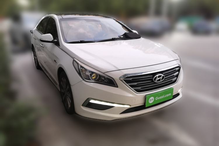 Used Hyundai Sonata 2015 1.6T GLS Smart Model Front Right 45 Deg