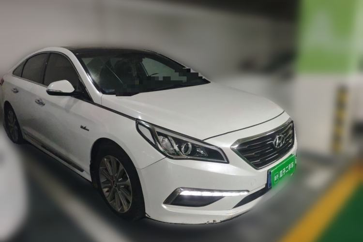 Used Hyundai Sonata 2015 1.6T GLS Smart Model Front Right 45 Deg