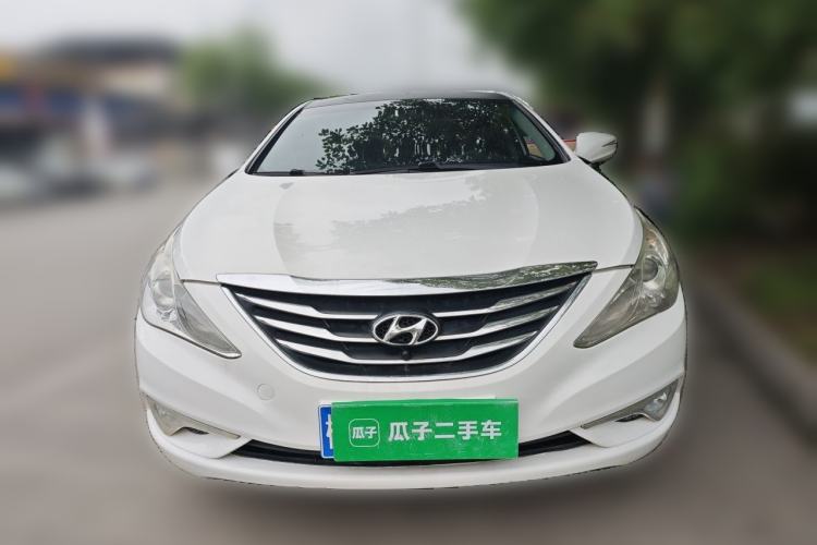 Used Hyundai Sonata 2015 Classic 2.0L Automatic Leading Edition Front