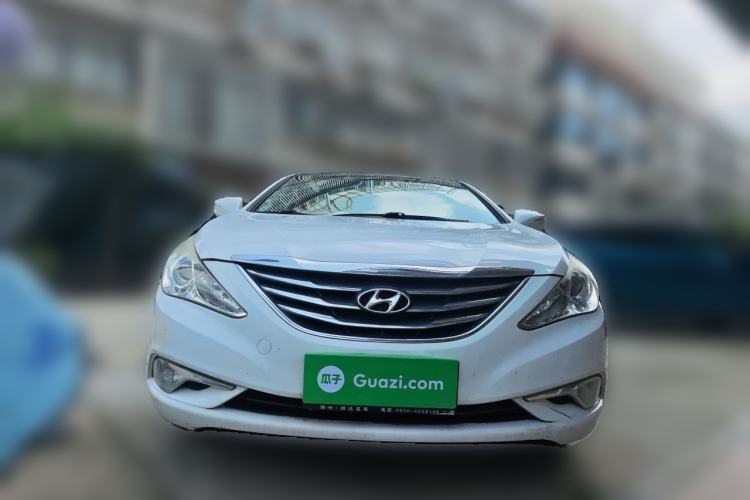 Used Hyundai Sonata 2015 Classic 2.0L Automatic Leading Edition Front